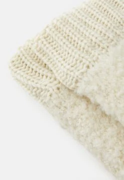 Even&Odd Mittens - Beige -FOREVER 21 eb081293d46d427f9aaf0d9aee281078