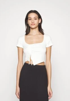 Even&Odd Print T-Shirt - Off-White -FOREVER 21 ec58b751e81e4b5d9d0e10fe3ca10f96