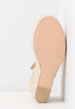 Even&Odd High Heeled Sandals - White -FOREVER 21 ee8390d52e724a0998bcb1324f53a461