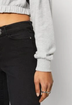 Even&Odd Sweatshirt - Light Grey -FOREVER 21 f050120194f74c4bb4932bbc8e9ad23c