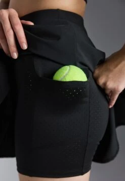 HIGH RISE TENNIS SKIRT - Sports Skirt - Black -FOREVER 21 f05b2deb9f1f41ccaa0ada4383b528a6