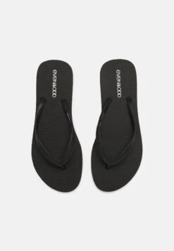 Even&Odd 2 Pack - Pool Shoes - Black/White 14 Even&Odd 2 Pack - Pool Shoes - Black/White -FOREVER 21 f0ca97a825aa457b886ad698dd386401