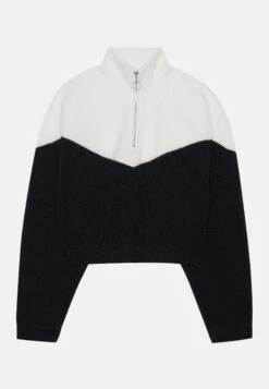 Even&Odd Fleece Jumper - Off-white/pink 15 Even&Odd Fleece Jumper - Off-white/pink -FOREVER 21 f0fcc09718bf4481a42bc620356d9cb5