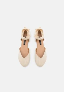 Even&Odd Ankle Strap Ballet Pumps - Ankle Strap Ballet Pumps -FOREVER 21 f67eeb99ee434ed8a3b85cac7dc01592