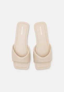 Slippers - Off-white -FOREVER 21 f6bc4832c878495a92a595418eb52cee
