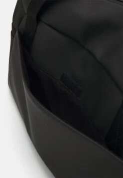 Even&Odd SET - Wash Bag - Black -FOREVER 21 fdd24900c912440996489f727c9fea4f